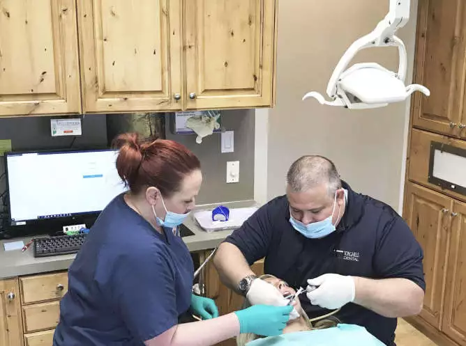 Torghele and Schmid Dental Office Gallery Image 12